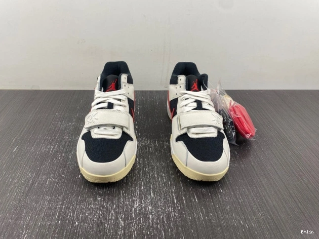Bmlin X CHECK JORDAN SCOTT FZ8117-100 CUT TRAVIS THE 0713